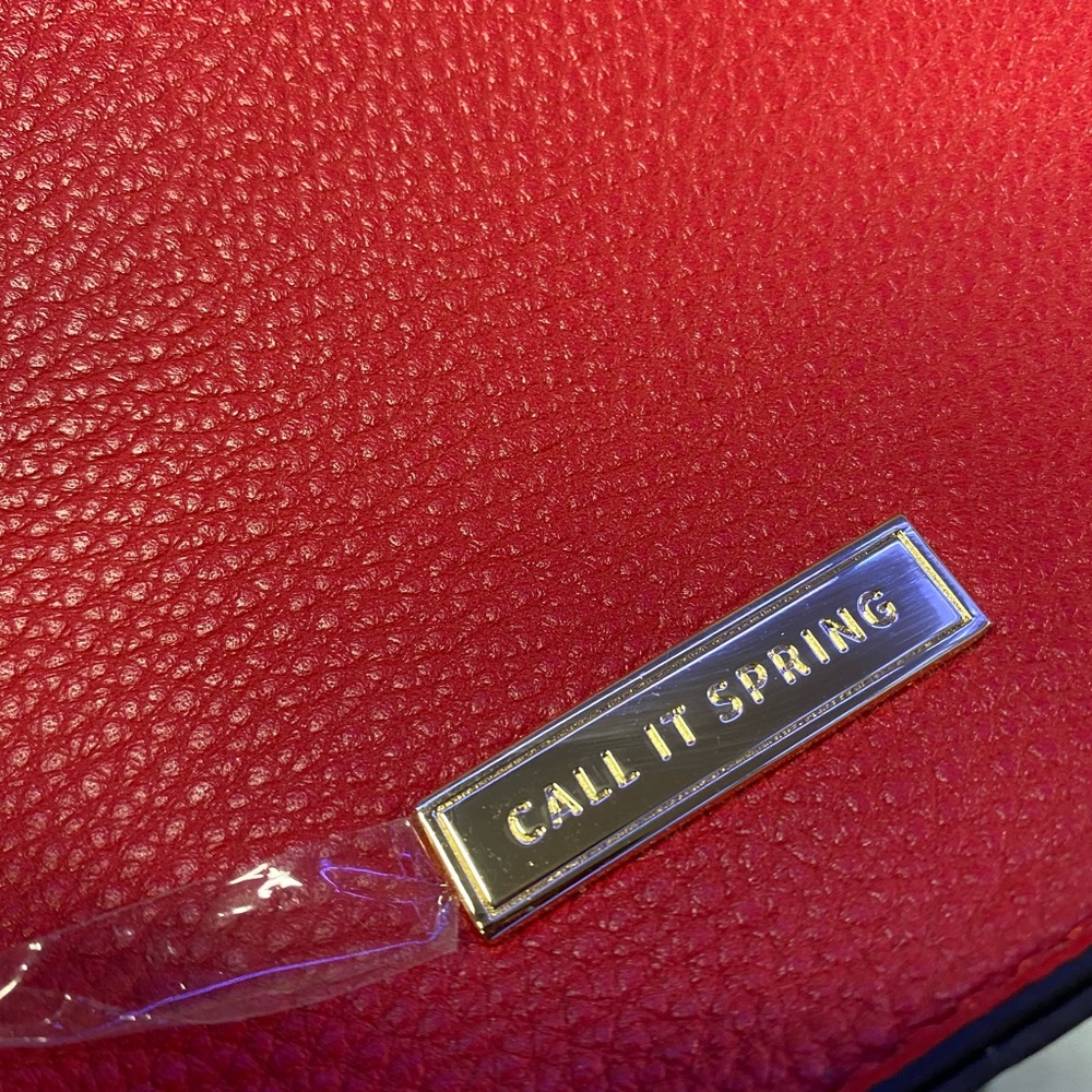 Call it Spring NEW BAG - Picture 3 of 3